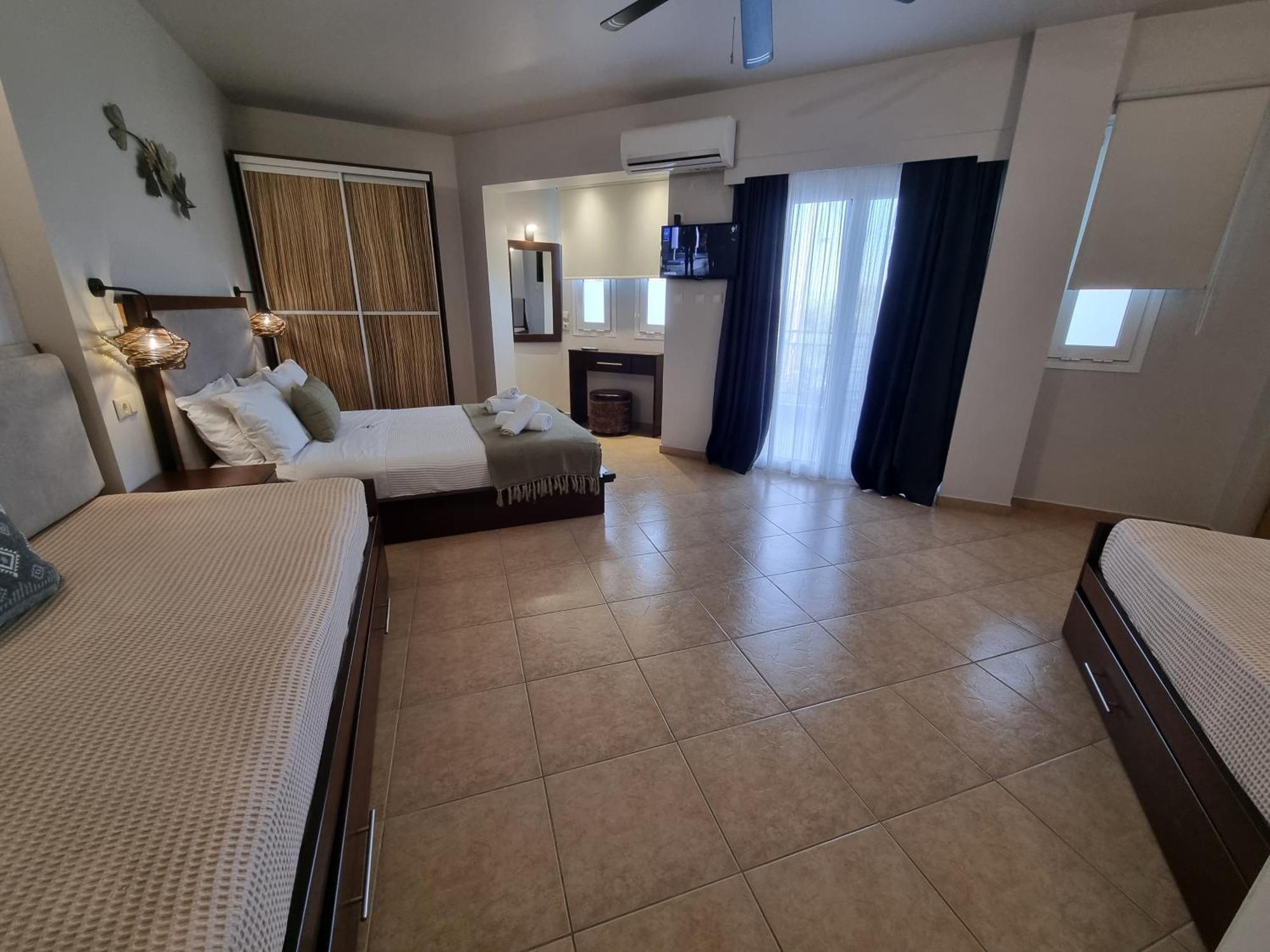 Greenhill Holiday Suites サルティ エクステリア 写真